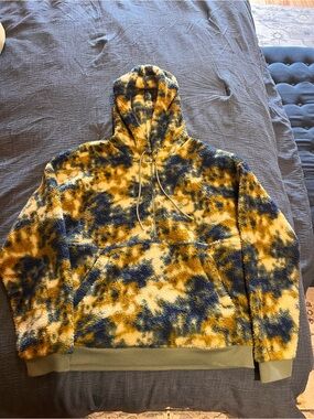 Eddie Bauer Yellow & Navy Tie-Dye Plush Hooded Pullover